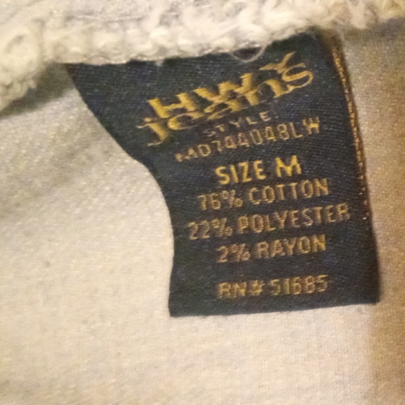 COPY - Distressed, cropped jeans jacket size M - Picture 3 of 3